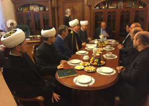 Муфтий Равиль Гайнутдин встретился с мэром Тегерана Мохаммадом-Багером Галибафом