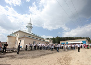В р.п. Николаевка Ульяновской области открылась мечеть. Фото http://ulgov.ru