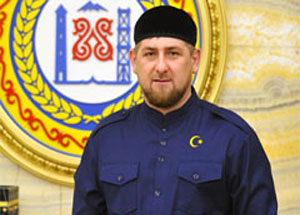 Глава ЧР Р.Кадыров дал официальное согласие стать главным хранителем священных реликвий пророка Мухаммада (мир ему). Фото http://chechnya.gov.ru