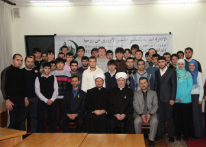 В резиденции ДУМЕР состоялась встреча муфтия Равиля Гайнутдина со студентами МИУ