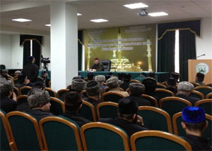 В ДУМ ЧР прошло совещание муфтия С.Мирзаева с мусульманскими священнослужителями. Фото http://www.islamtuday.com