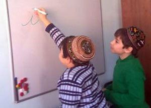 В период весенних каникул в мечети города Старая Купавна прошли занятия по основам ислама для школьников. Фото www.dummo.ru
