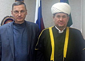 В Сыктывкаре  прошла встреча  муфтия Коми с начальником УФМС Владимиром Геля