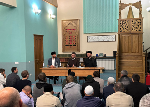 Руководитель администрации главы Мордовии и правительства РМ встретился с прихожанами мечетей Белозерья