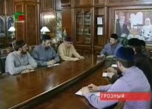 Рамзан Кадыров на встрече с представителями духовенства ЧР. Фото http://chechnya.gov.ru
