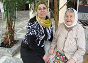 Активисты Соборной мечети г.Дзержинска оказывают помощь ветеранам. Фото http://islamnn.ru