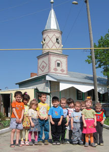 Воспитанники местного детского дома посетили мечеть города Вольска. Фото http://dumso.ru