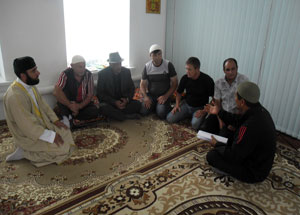 Имамом мечети в Озинках Саратовской области утвержден Махмет Каляшев. Фото http://dumso.ru/