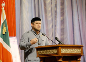 Выступление Рамзана Кадырова на совещании по итогам конференции «Исламская доктрина против радикализма». Фото http://grozny-inform.ru