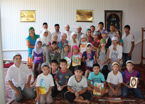 В г.Новоузенске Саратовской области состоялось торжественное закрытие ежегодного мусульманского лагеря. Фото http://dumso.ru
