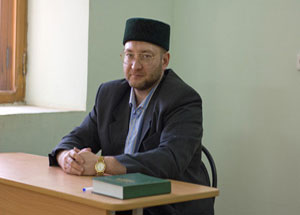 Заместитель председателя ДУМ РБ Руслан Саяхов. Фото http://www.dumrb.ru