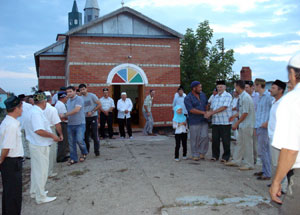 В селе Сафаровка Дерачевского района Саратовской области состоялся районный ифтар. Фото http://dumso.ru