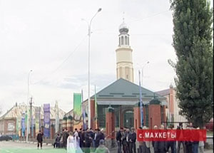 В селе Махкеты Веденского района ЧР открылись мечеть и медресе