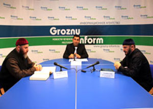 Представители мусульманского духовенства рассказали о Курбан-байраме в студии ИА «Грозный-информ». Фото http://www.grozny-inform.ru