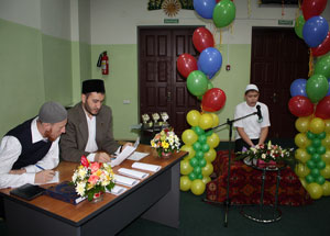 В саратовском Исламском комплексе состоялся Первый региональный конкурс чтецов Священного Корана. Фото http://dumso.ru