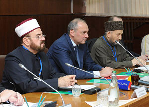 Президент Республики Дагестан Магомедсалам Магомедов принял участие в работе Всероссийской богословской конференции. Фото http://president.e-dag.ru