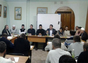 В Центральной Соборной мечети Саранска прошло расширенное собрание имамов и председателей ЦРО ДУМ РМ. Фото http://islam-rm.com