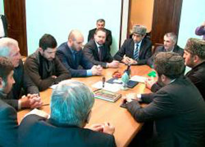 Встреча мусульманского духовенства Дагестана с грузинскими экспертами. Фото http://islamdag.ru