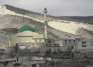 Мечеть села Губден. Фото: http://www.hrw.org