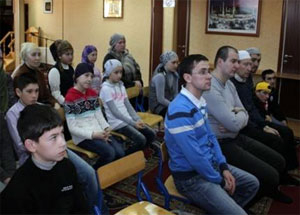 В мусульманском молельном зале г.Подольска была проведена акция, направленная на профилактику наркомании и пропаганду здорового образа жизни
