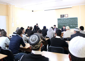 В МИУ стартует цикл встреч студентов с практикующими имамами из разных регионов России. Фото http://www.miu.su