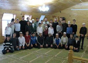 Очередной этап «Эстафеты мира и братства» проходит в РСО-Алания. Фото http://www.islamosetia.ru