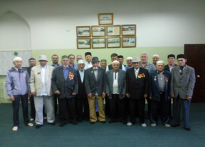 В Саратовском исламском комплексе прошла встреча мусульман с ветеранами ВОВ. Фото http://dumso.ru