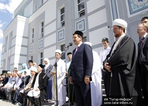 Реабилитационный центр для инвалидов по зрению и мечеть Ярдэм открылись в Казани