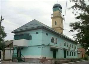 У мечети в Хасавюрте обезврежены две бомбы