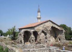  700-летнему юбилею старейшей сохранившейся и действующей мечети на территории Восточной Европы - мечети хана Узбека, расположенной в г. Старый Крым/ Эски Къырым