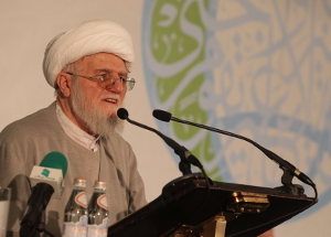 Аятолла Мохамад Али Тасхири на Х Международном мусульманском форуме. Фото: Алексей Насыров