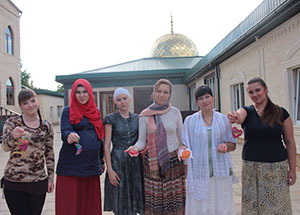 В Пятигорской мечети прошел мастер-класс для наркозависимых девушек