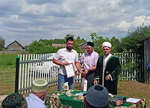 10-летний юбилей мечети родного села отметили мусульмане Аджима Кировской области