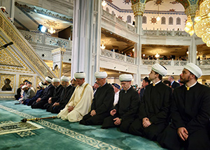 Праздничная молитва в Московской Соборной мечети