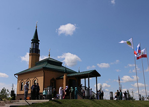 Торжественное открытие мечети в Новых Бурасах Саратовской области
