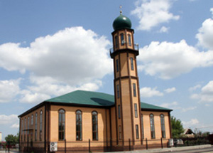 В Грозном открылась новая соборная мечеть. Фото:  ИА  